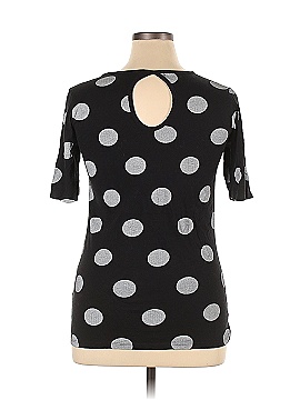 Delia's Short Sleeve T-Shirt (view 2)