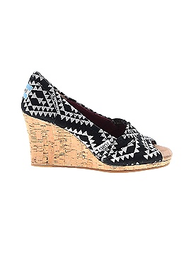 TOMS Size 5 (view 1)