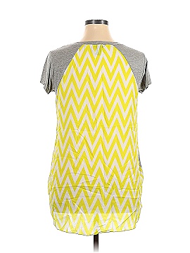 rue21 Short Sleeve T-Shirt (view 2)