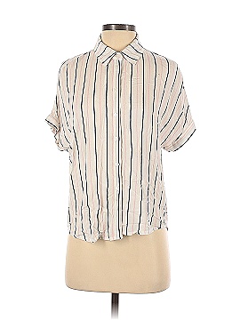 Vixbe Short Sleeve Button-Down Shirt (view 1)