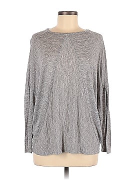 Old Navy Long Sleeve T-Shirt (view 1)