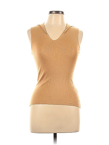 G2000 Sleeveless Top (view 1)