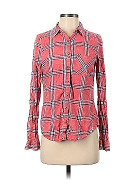 Maurices Long Sleeve Button-Down Shirt (view 1)