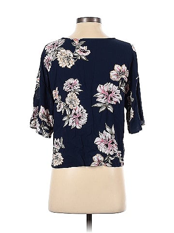 LUQ Short Sleeve Blouse (view 2)