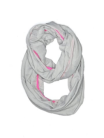 Hollister Scarf (view 1)