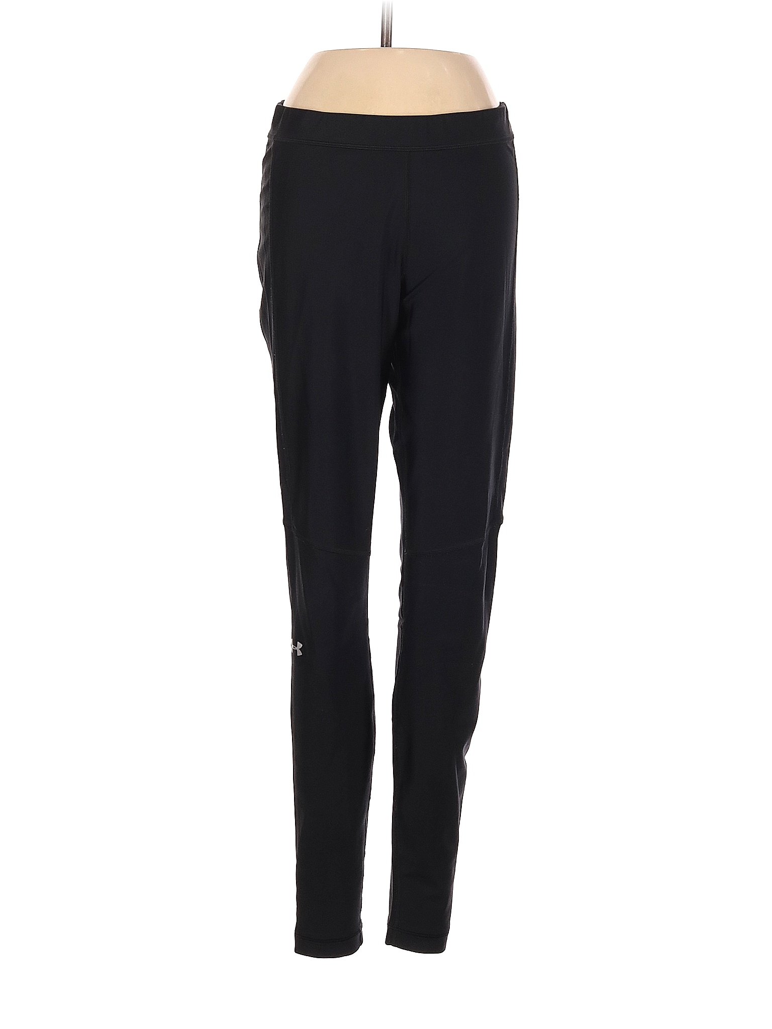Under Armour Solid Black Yoga Pants Size S - 83% off | thredUP