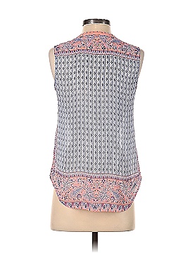 Fun2Fun Sleeveless Blouse (view 2)