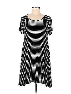 Old Navy Casual Dress (view 1)