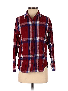 Old Navy Long Sleeve Button-Down Shirt (view 1)