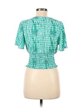 Full Circle Trends Short Sleeve Top (view 2)