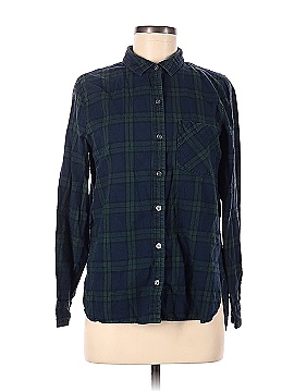 Old Navy Long Sleeve Button-Down Shirt (view 1)