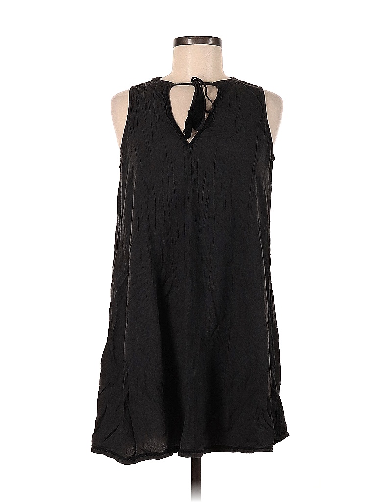 Pre-owned Lou & Grey Casual Dress In Black