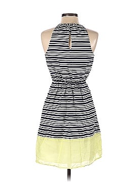 Old Navy Casual Dress (view 2)