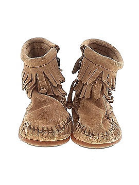 Minnetonka Size 4 (view 2)