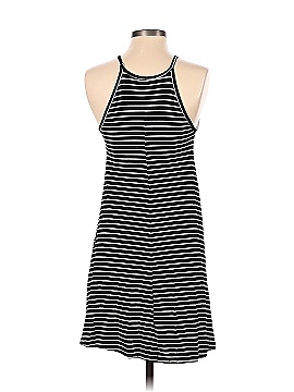 Old Navy Casual Dress (view 2)