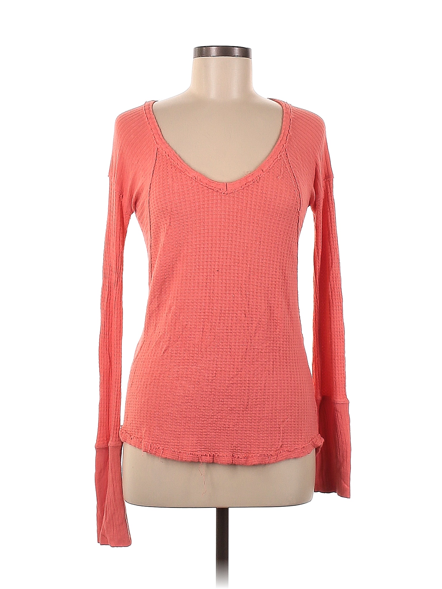 Market And Spruce Solid Colored Pink Thermal Top Size M 73 Off Thredup