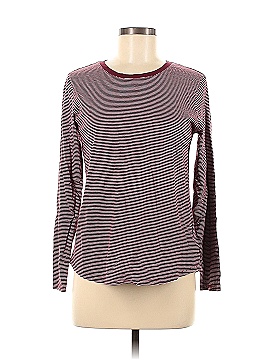 Old Navy Long Sleeve T-Shirt (view 1)