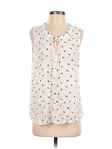 Fun2Fun Sleeveless Blouse (view 1)