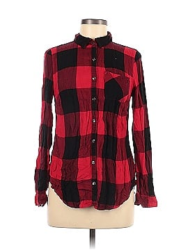 Maurices Long Sleeve Button-Down Shirt (view 1)