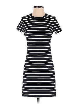 Old Navy Casual Dress (view 1)