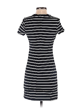 Old Navy Casual Dress (view 2)