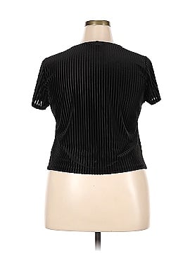 Forever 21 Plus Short Sleeve Top (view 2)