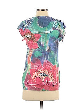 Simply Irresistible Short Sleeve Top (view 2)