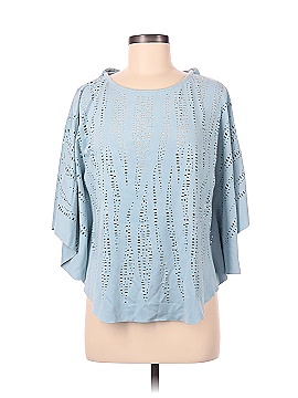 Alberto Makali Poncho (view 1)