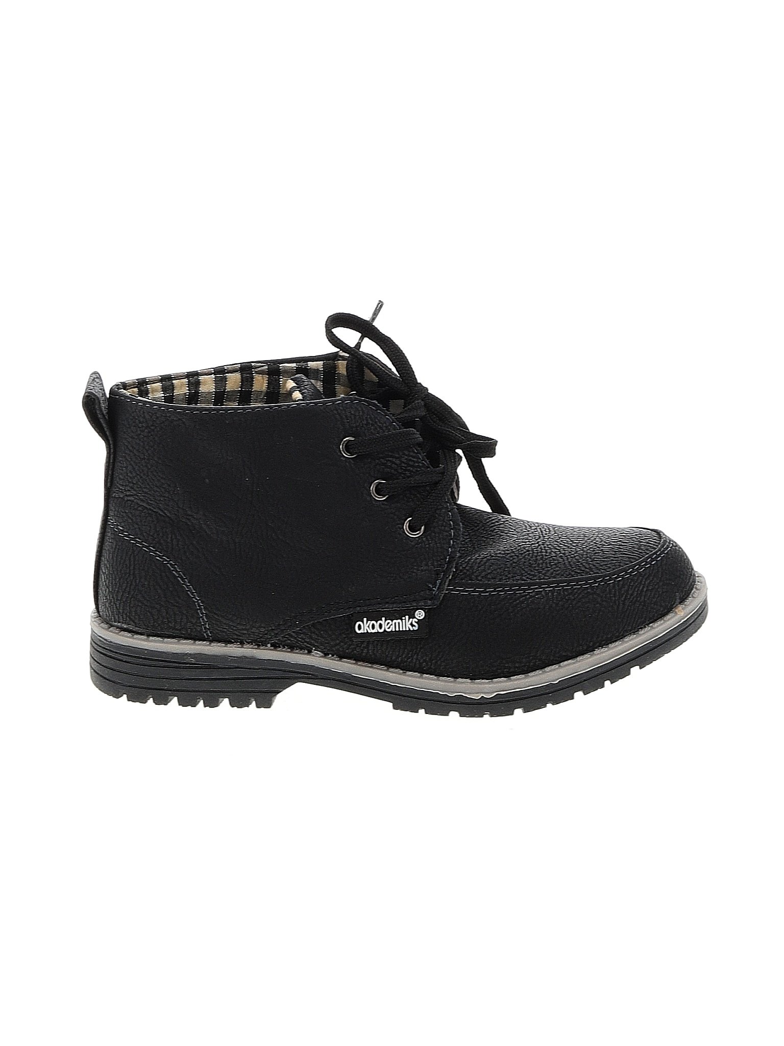 Akademiks Boys' Shoes On Sale Up To 90% Off Retail | thredUP