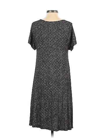Old Navy Casual Dress (view 2)