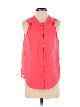 American Eagle Outfitters Sleeveless Blouse (view 1)