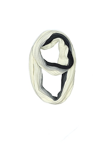 Minicci Scarf (view 1)