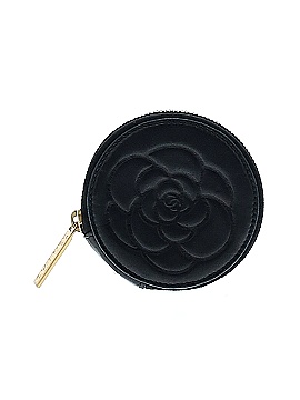 Chanel Vintage CC Camellia Round Coin Case (view 1)