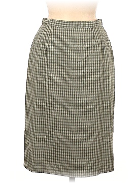 Le Suit Size 6
