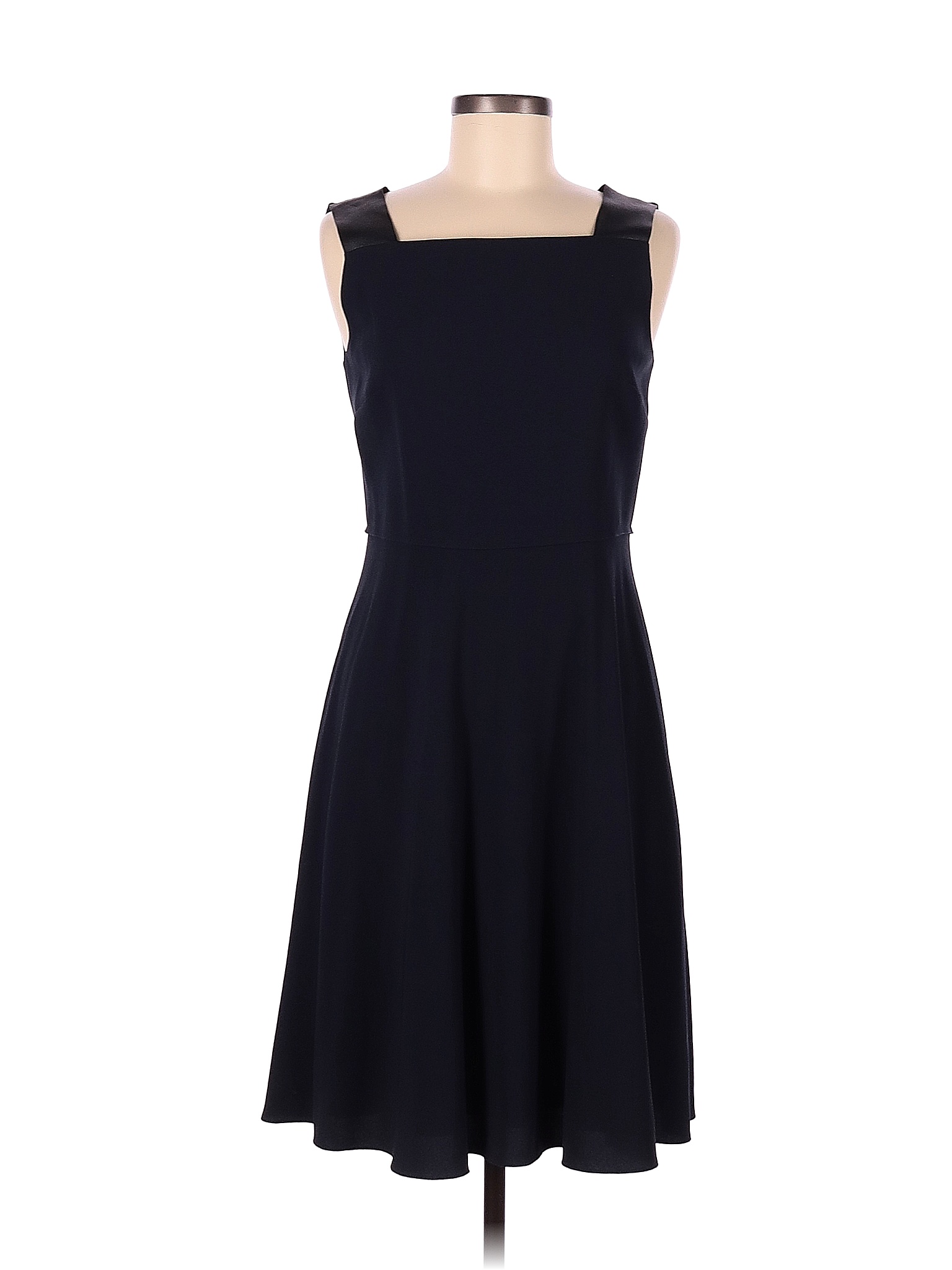 Elie Tahari Solid Navy Blue Casual Dress Size 6 - 88% off | thredUP