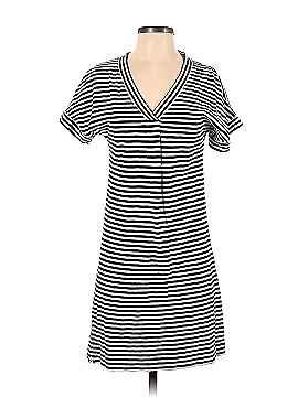 Vineyard Vines Casual Dress (view 1)