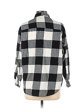 Old Navy Long Sleeve Button-Down Shirt (view 2)