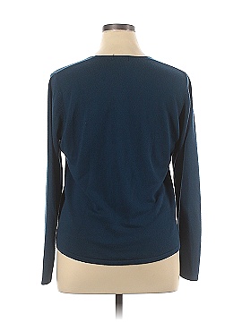 Venezia Jeans Clothing Co. Pullover Sweater (view 2)