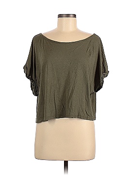 VS Tee Shop Size Med (view 1)