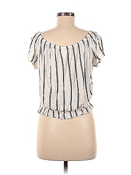 H&M Short Sleeve Blouse (view 2)