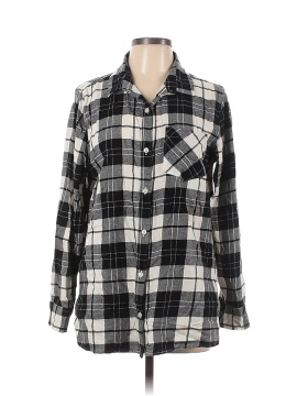 Old Navy Long Sleeve Button-Down Shirt (view 1)