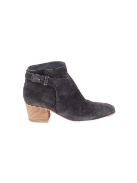 Vince. Ankle Boots (view 1)