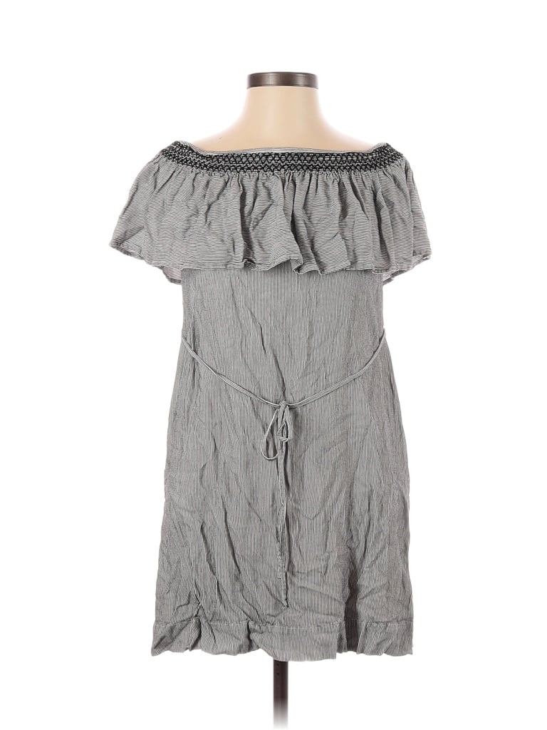 Pre-owned Ann Taylor Loft Short Sleeve Blouse In Black