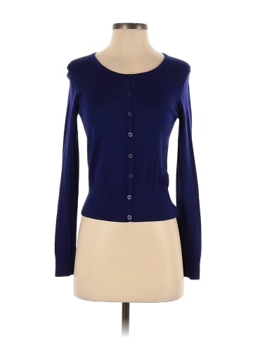 Girdear Cardigan (view 1)