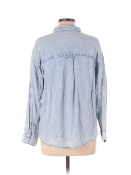 Forever 21 Long Sleeve Button-Down Shirt (view 2)