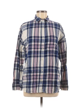 Old Navy Long Sleeve Button-Down Shirt (view 1)