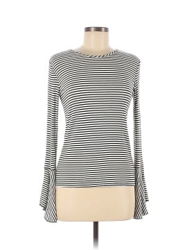 Casual Couture by Green Envelope Long Sleeve Top (view 1)