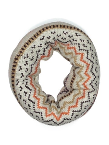 Main Character Scarf (view 1)