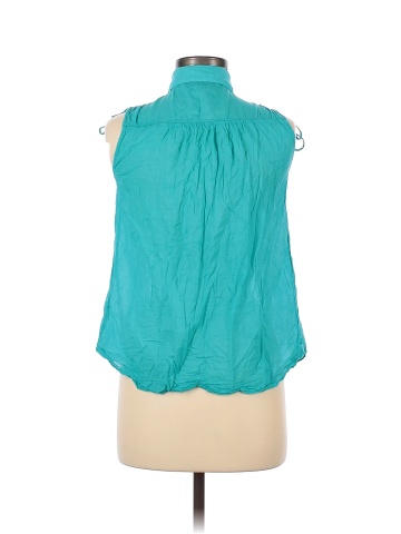 Zara Basic Sleeveless Button-Down Shirt (view 2)