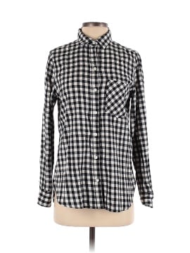 Old Navy Long Sleeve Button-Down Shirt (view 1)